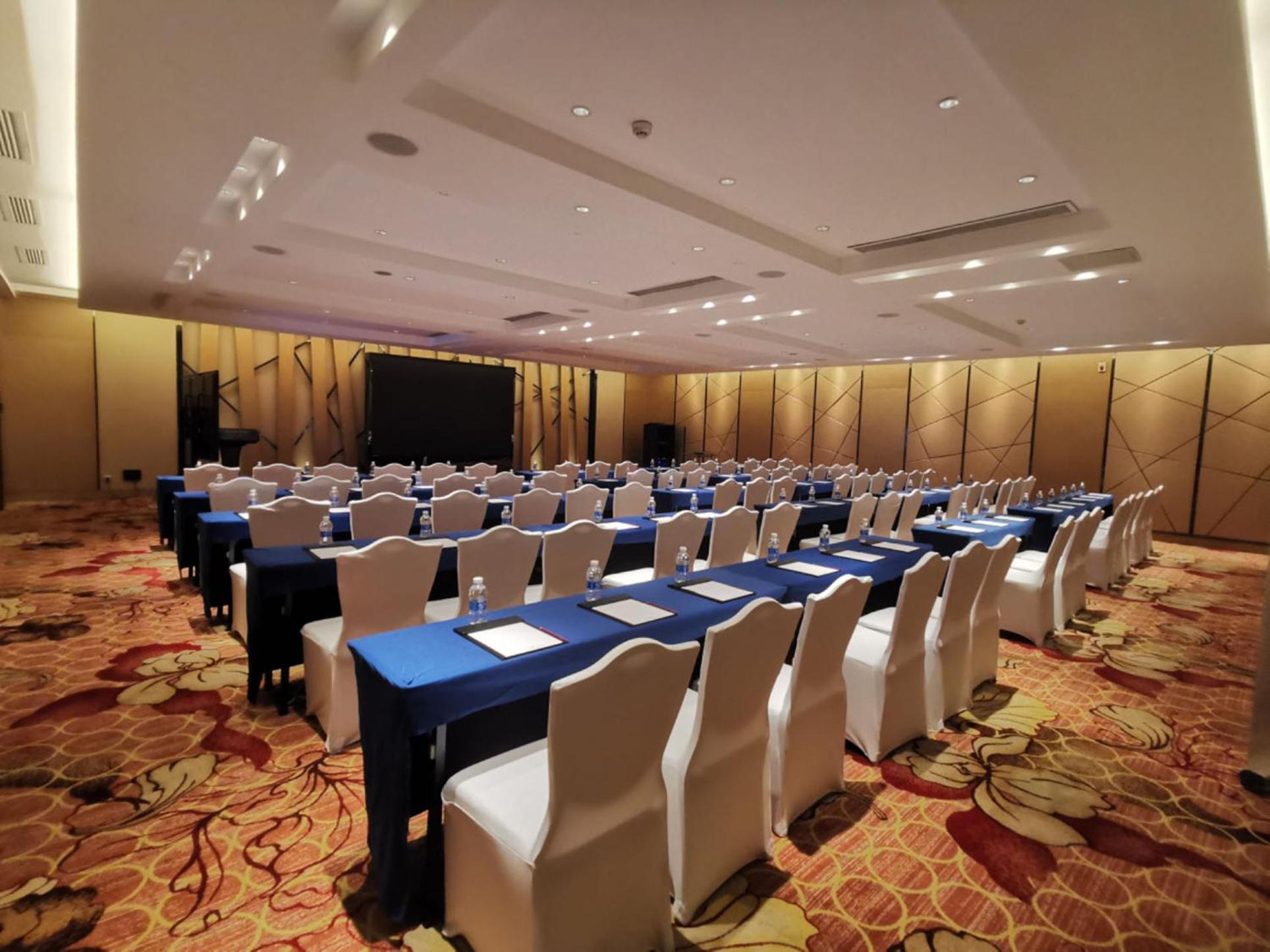 Crowne Plaza Shenzhen Longgang City Centre By Ihg Extérieur photo
